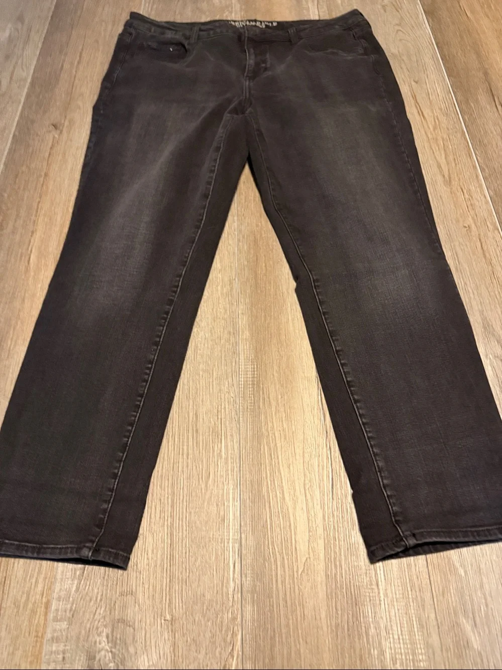 American Eagle Outfitters Women's Black Skinny Jeans - Picture 5 of 7